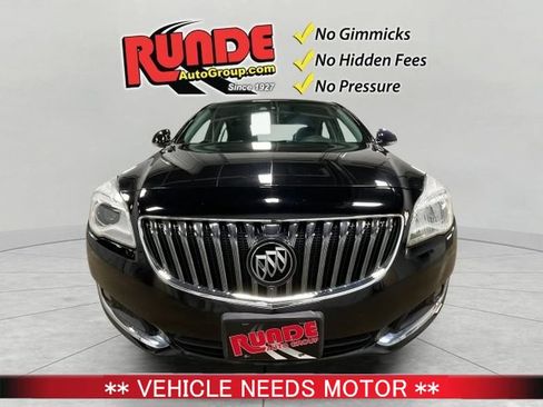 Used 2015 Buick Regal Premium w/ Driver Confidence Package #1 FWD image 2
