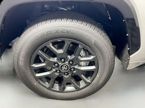 New 2025 Toyota Tundra Platinum image 13