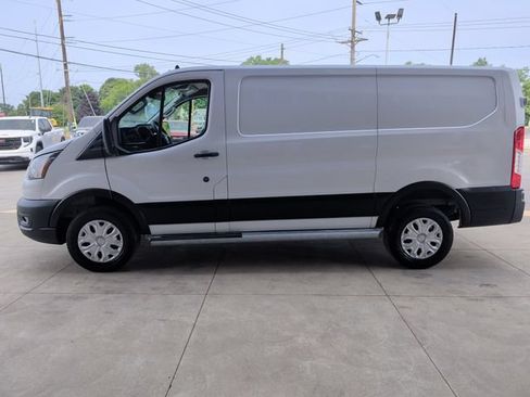 Used 2025 Ford Transit 250 Low Roof w/ Exterior Upgrade Package RWD image 4