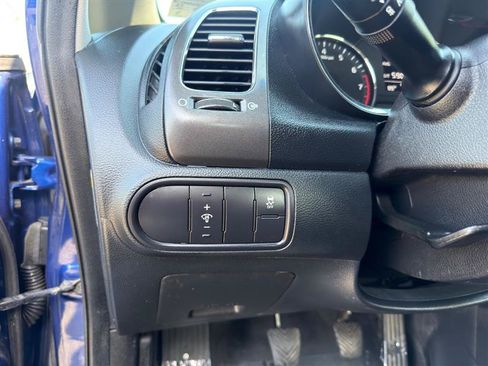 Used 2017 Kia Forte LX FWD image 11