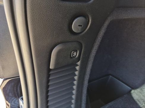 Used 2024 Dodge Durango GT AWD/4WD image 12