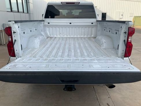 Used 2022 Chevrolet Silverado 2500 LT image 27