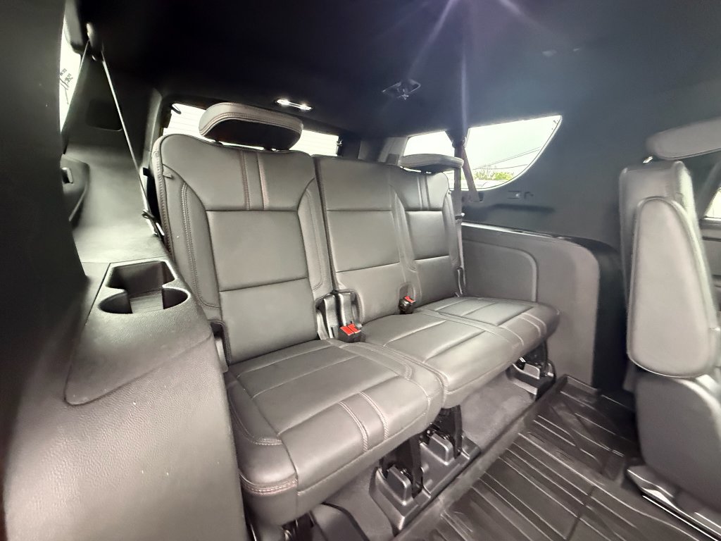 Used 2023 Chevrolet Suburban RST w/ Sport Performance Package AWD/4WD image 22