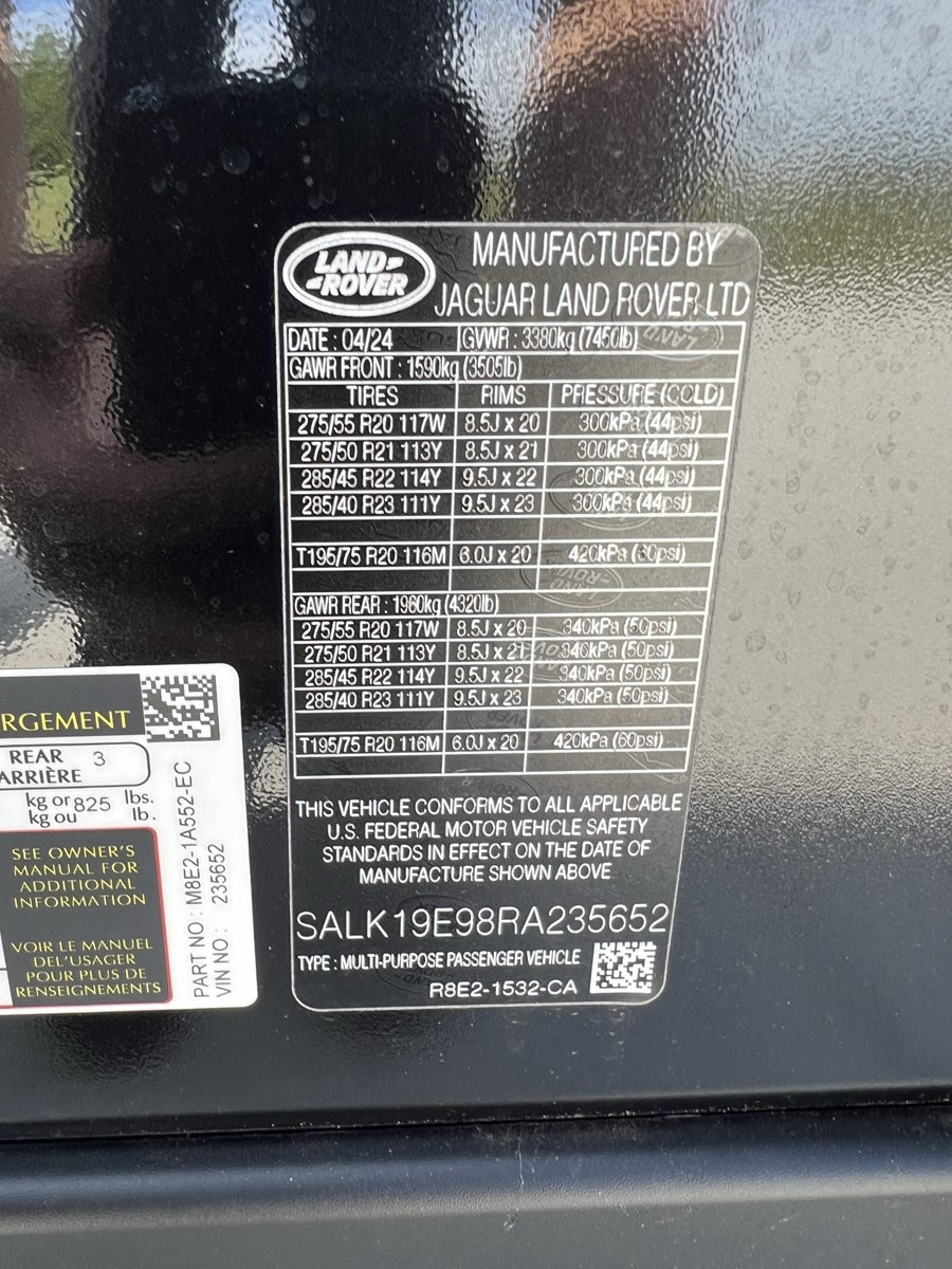 Used 2024 Land Rover Range Rover Autobiography AWD/4WD image 36