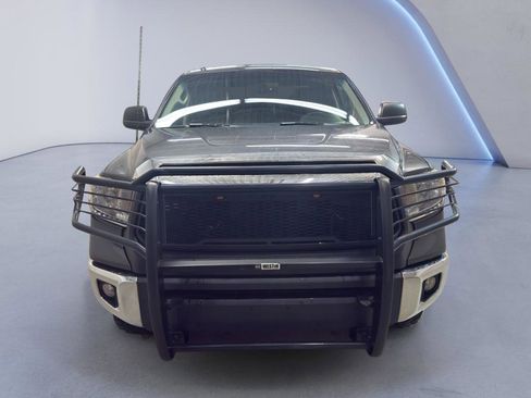 Used 2014 Toyota Tundra SR5 image 2