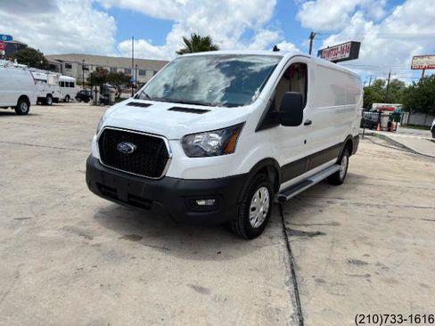 Used 2025 Ford Transit 250 Low Roof w/ Exterior Upgrade Package RWD image 3