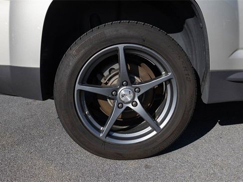 Used 2015 GMC Terrain SLT w/ Chrome Edition image 10