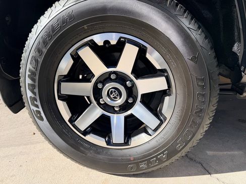 Used 2014 Toyota 4Runner Trail Premium image 44