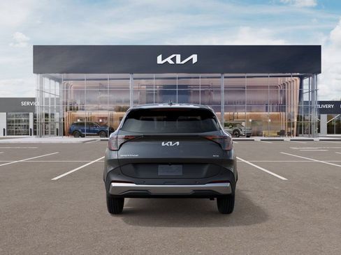 Certified 2026 Kia Sportage LX FWD image 5