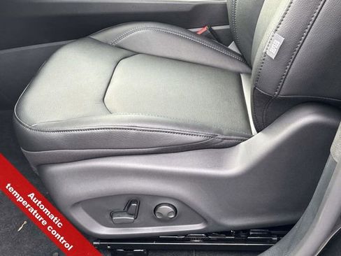 New 2026 Jeep Compass Limited image 9