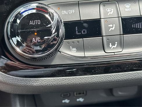 New 2025 Buick Envista Sport Touring w/ Convenience I Package image 17