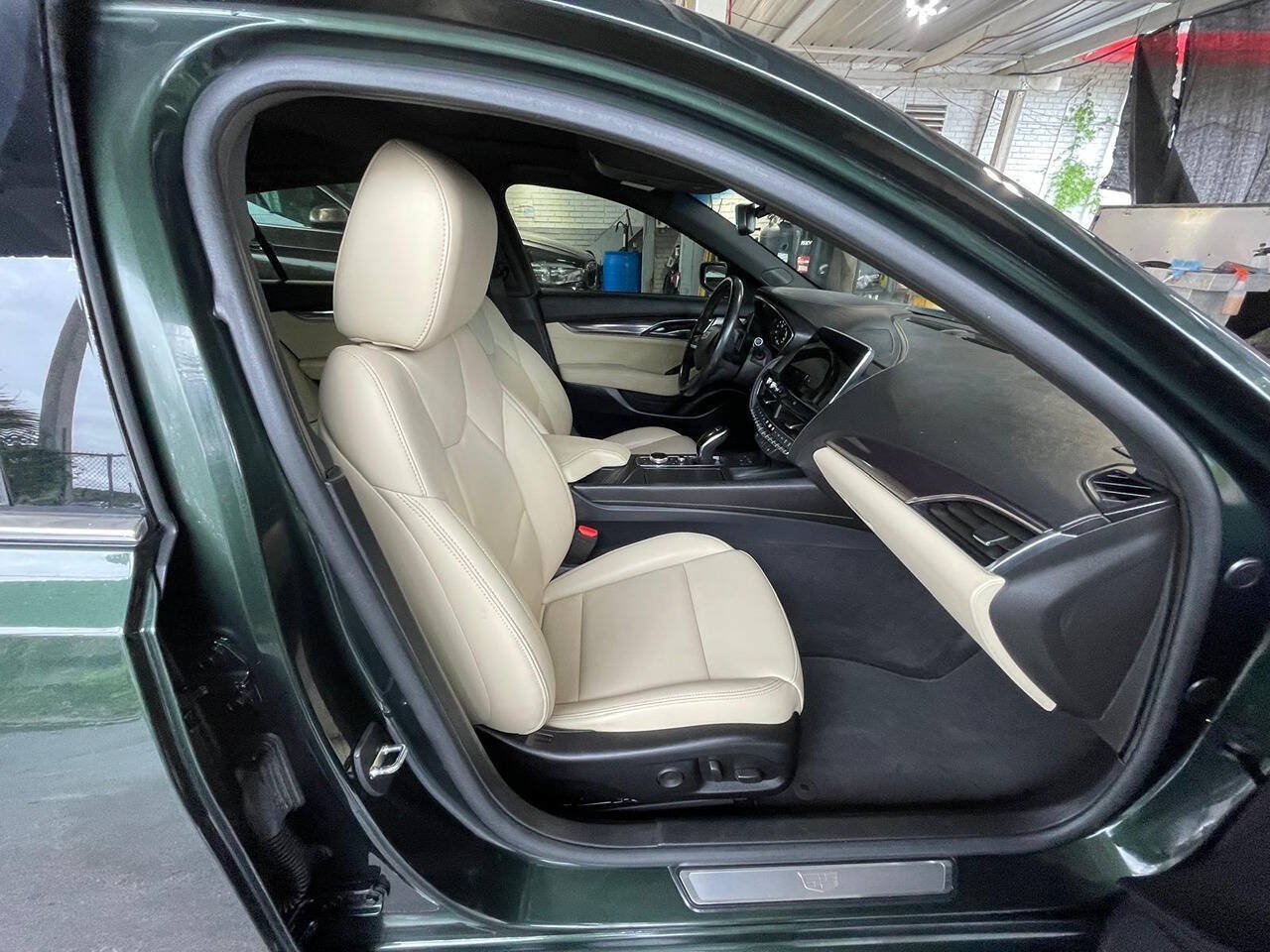Used 2020 Cadillac CT5 Luxury w/ Sun And Sound Package RWD image 3