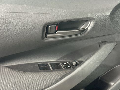 Used 2024 Toyota Corolla LE FWD image 23