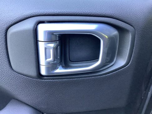 Used 2021 Jeep Wrangler Unlimited Rubicon w/ Dual Top Group image 30