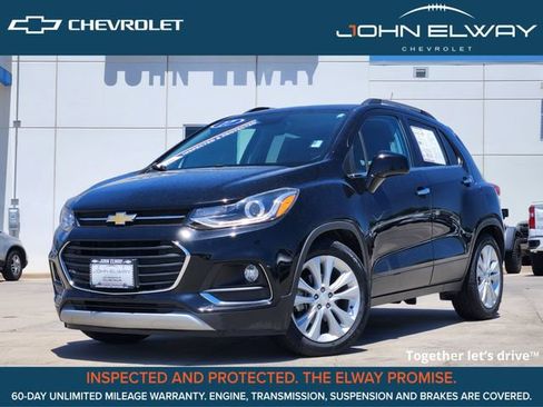 Used 2017 Chevrolet Trax Premier w/ Driver Confidence II Package FWD image 1