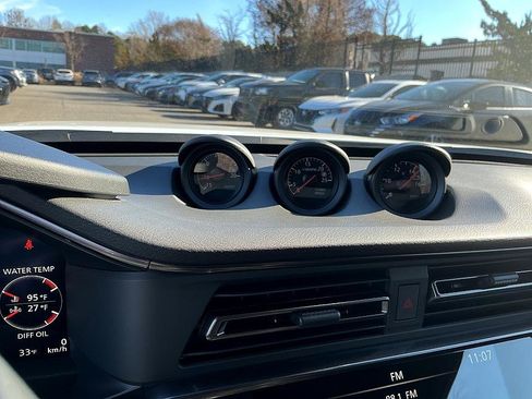 Certified 2024 Nissan Z Performance w/ Floor Mat Package image 18