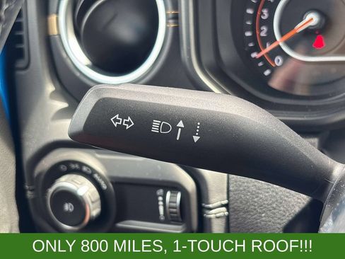 Used 2026 Jeep Wrangler Unlimited Sahara AWD/4WD image 28