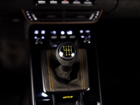 Used 2022 Porsche 911 GT3 RWD image 29