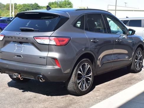 Used 2022 Ford Escape SEL w/ Technology Package AWD/4WD image 13