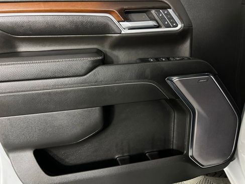 Used 2024 GMC Sierra 2500 Denali w/ Denali Reserve Package image 26