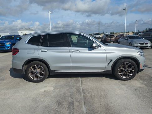 Used 2021 BMW X3 sDrive30i w/ Premium Package image 4