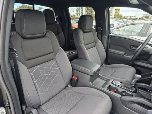 New 2026 Nissan Frontier SV w/ Tow Package image 11