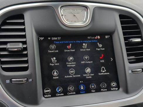 Used 2020 Chrysler 300 Limited w/ Safetytec Plus Group image 18