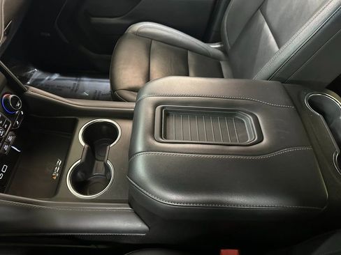 Used 2024 Chevrolet Tahoe LT image 27