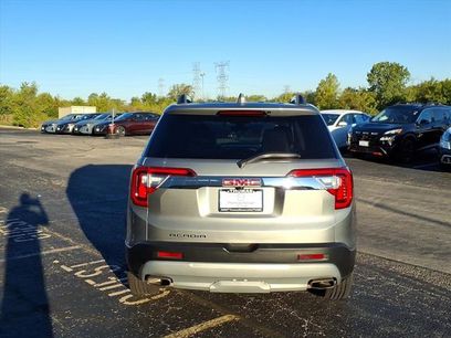 Used 2023 GMC Acadia SLT