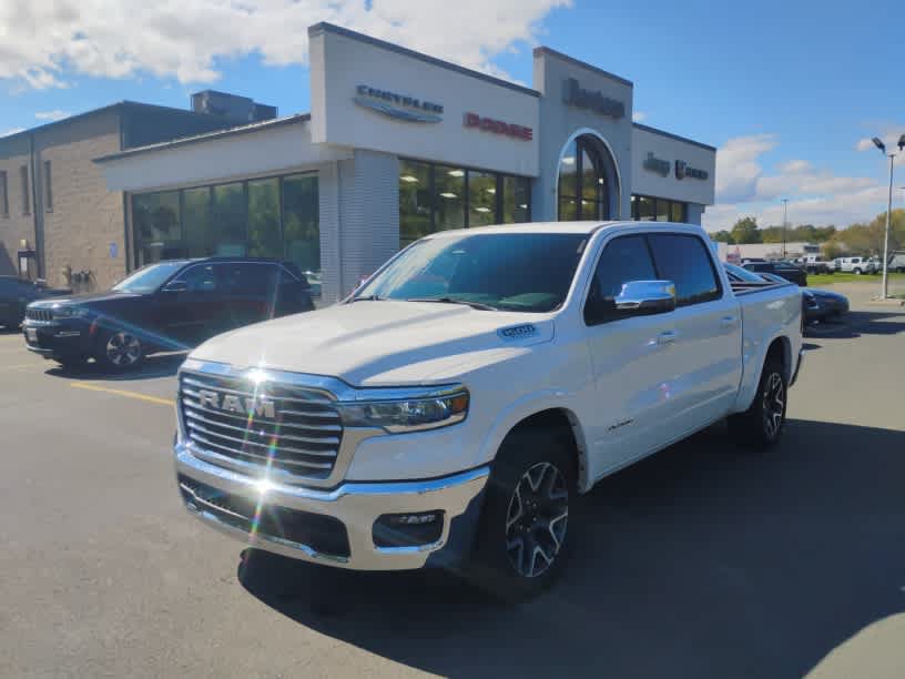 Used 2026 RAM 1500 Laramie AWD/4WD image 1