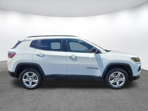 Used 2024 Jeep Compass Latitude AWD/4WD image 22
