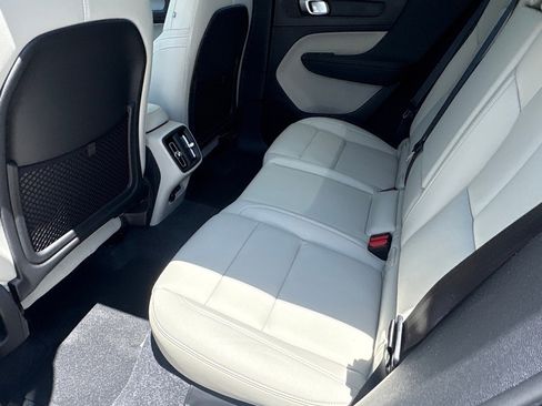 New 2026 Volvo XC40 B4 Plus w/ Protection Package Premier image 20