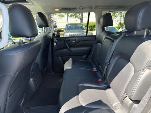Used 2020 INFINITI QX80 Luxe w/ Proassist Package AWD/4WD image 11