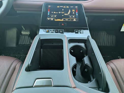 New 2026 INFINITI QX80 Autograph w/ Premium Cargo Package image 22