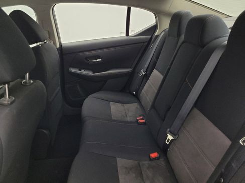 Used 2023 Nissan Sentra SR w/ Trunk Package FWD image 18