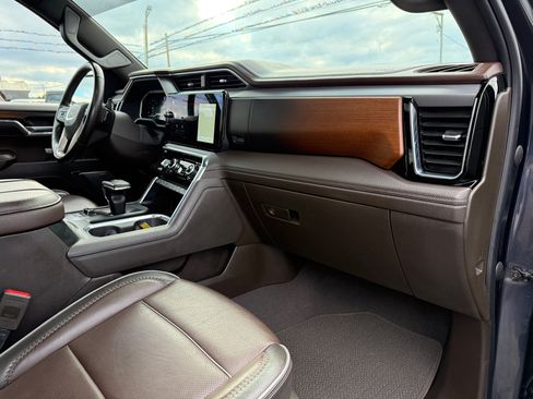 Used 2024 GMC Sierra 1500 Denali w/ Denali Reserve Package image 31