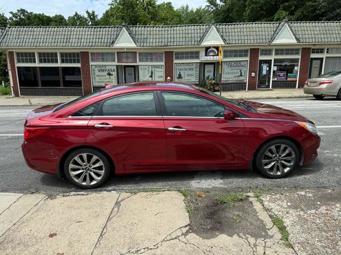 Used 2011 Hyundai Sonata SE FWD image 6