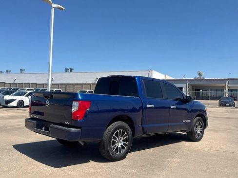 Used 2021 Nissan Titan SV RWD image 27