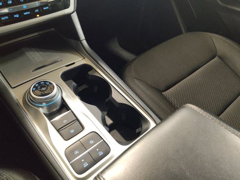 Used 2023 Ford Explorer XLT RWD image 26