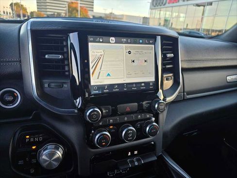 Used 2024 RAM 1500 Laramie image 28
