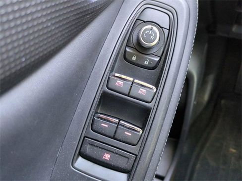 Used 2023 Subaru Forester Limited image 25