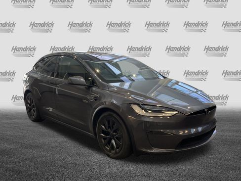 Used 2023 Tesla Model X AWD/4WD image 2