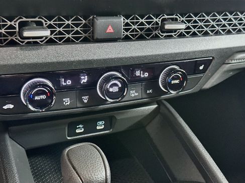 Used 2025 Honda Accord SE image 23
