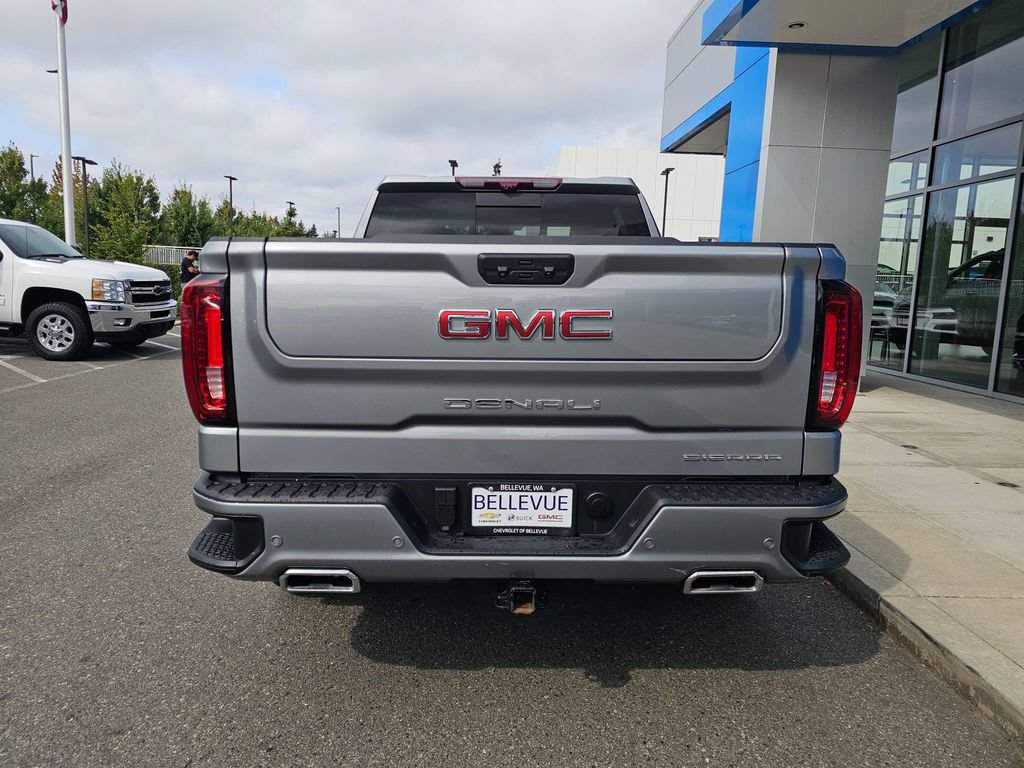 Used 2023 GMC Sierra 1500 Denali w/ Technology Package AWD/4WD image 42
