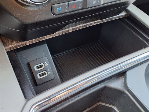 Used 2019 Ford F250 Lariat w/ Lariat Ultimate Package image 18