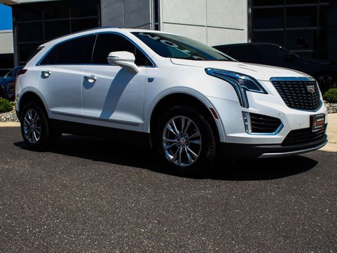 Used 2021 Cadillac XT5 Premium Luxury AWD/4WD image 3