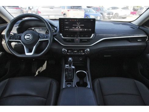 Certified 2025 Nissan Altima 2.5 SL AWD/4WD image 13