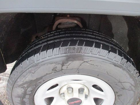 Used 2014 GMC Sierra 1500 1500 image 16