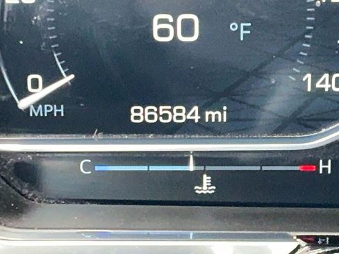 Used 2022 GMC Sierra 1500 SLT w/ SLT Convenience Package image 28