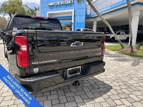 Used 2025 Chevrolet Silverado 1500 RST AWD/4WD image 38